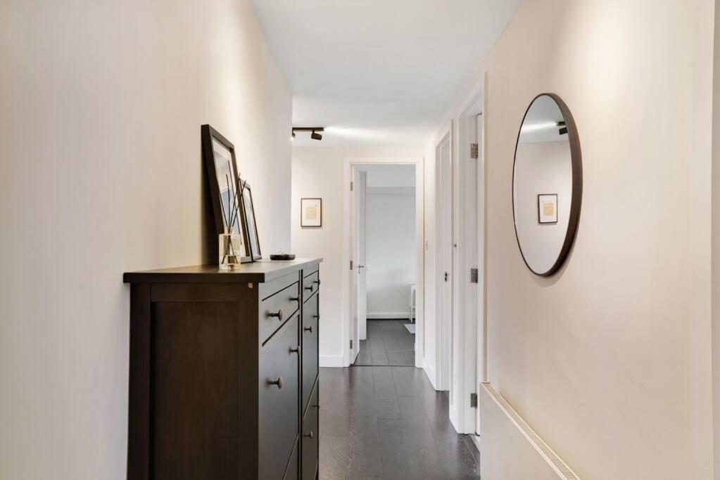 The Camden Suite Bright & Beautiful 2-Bed City Retreat Londra Esterno foto
