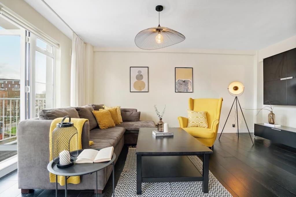 The Camden Suite Bright & Beautiful 2-Bed City Retreat Londra Esterno foto
